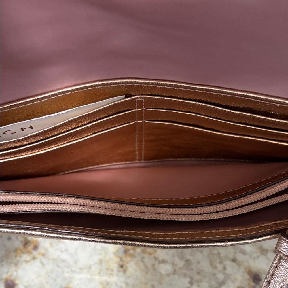 Coach Rose Gold Metallic Signature Turnlock Wristlet - Picture 3 of 4